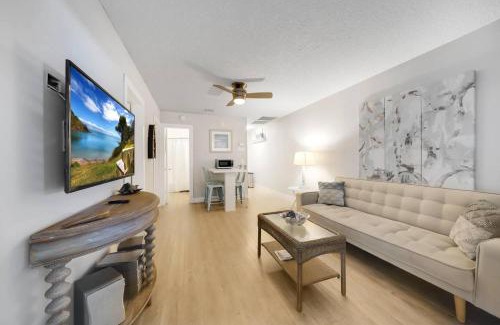 Singer Island Apartment | Beach Apart By Pmi Unit 2
