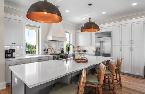 Caribbean Isle House | Beach & Bay-Elevator Pool HotTub