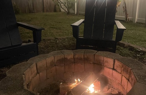 St. Augustine Beach House | Beach Bungalow 2BR/2BA 1‑block to Beach Fenced Yard Firepit