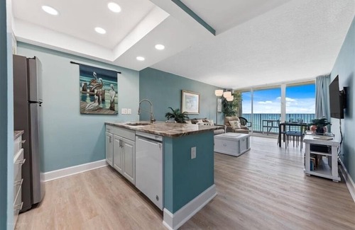 Hutchinson Island South Condo | Beach Condo/Island Beach Resort/No Cleaning Fee/Condo 307