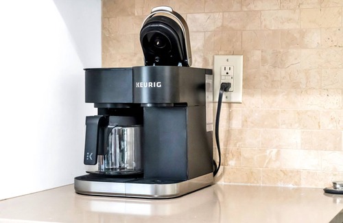 Indian Rocks Beach House | Beach Cottage Pool/Spa Golf Cart Pets OK