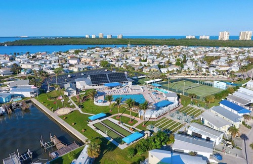 Hutchinson Island South Cottage | Beach Cottage in Paradise ☀️