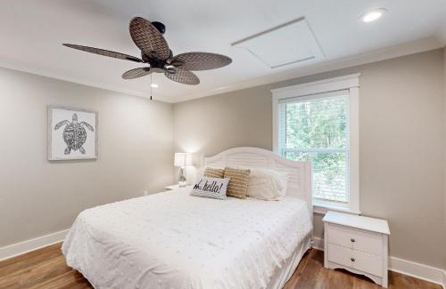 Dauphin Island Apartment | Beach Cottage West