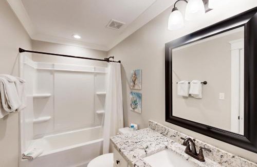Dauphin Island Apartment | Beach Cottage West