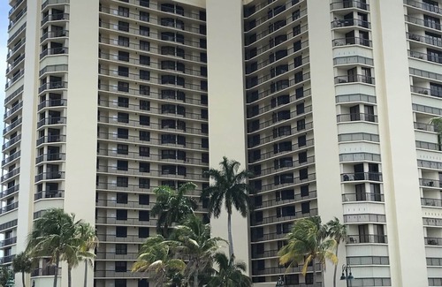Hutchinson Island South Condo | Beach Front Condo - Jensen Beach on Hutchinson Island