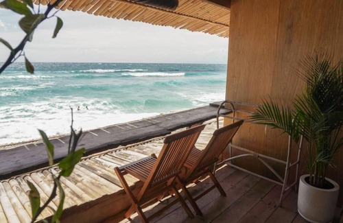 By Pass Ngurah Rai Cabin | Beach Front - Surf Lodge 1