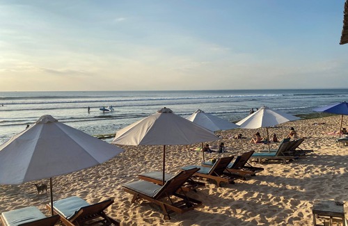By Pass Ngurah Rai Cabin | Beach Front - Surf Lodge 1