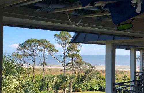 Hilton Head Island Apartment | Beach Happy!-Nice ocean view Hilton Head Villa