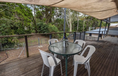 Toogoom House | Beach Hound (pets welcome)