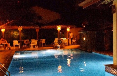 Praia da Enseada Ski Chalet | Beach house, gated community. Enseada Beach- Ubatuba.