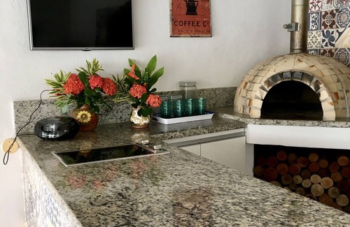 Parafuso House | Beach house in gated community!