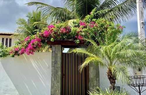 Parafuso House | Beach house in gated community!