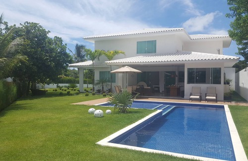 Centro House | Beach house in Guarajuba, fully furnished, Luxury Condominium and 24h security