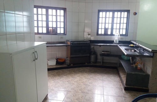 Costa do Sol House | Beach house in Guaratuba Bertioga in gated community, right next to the beach