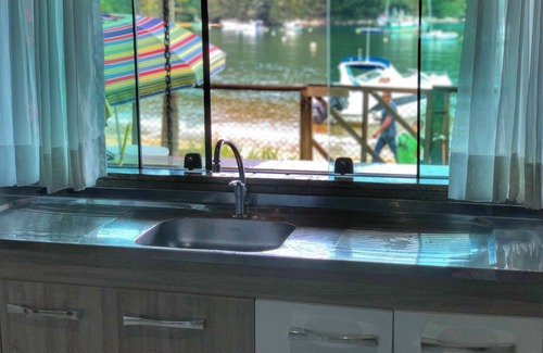 Ilha Grande House | Beach House in Ilha Grande (Angra dos Reis) 2 meters from the sea