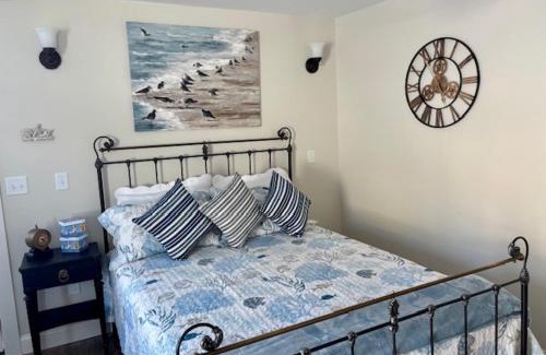 Newport Apartment | Beach House - Lake Memphremagog