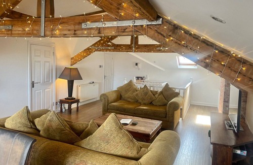 Birkdale Apartment | Beach House - Penthouse Apartment
