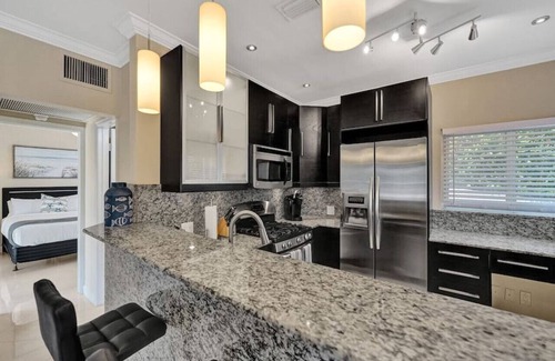 Hendricks and Venice Isles Apartment | Beach Isles: Modern 1BR Apartment in Fort Lauderdale with Patio