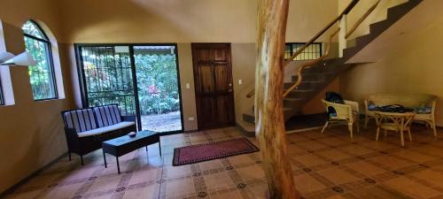 Cahuita House | Beach Jungle House for 6 with AC