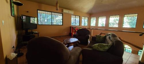 Cahuita House | Beach Jungle House for 6 with AC