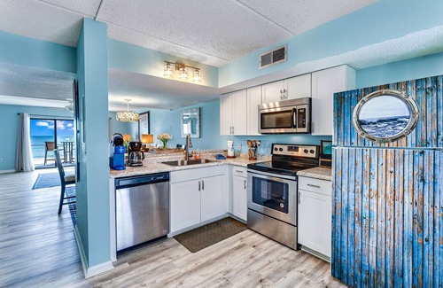 St. George Island Condo | BEACH OCEAN FRONT, POOL! Walk to shops! New Decking!nDowntown Location!