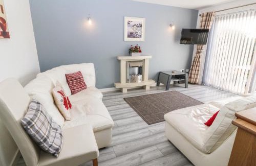 Holyhead House | Beach Reach