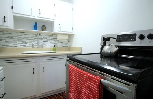 Don Cesar Apartment | Beach Retreat Apartment Ground Floor Patio - Location! Location!