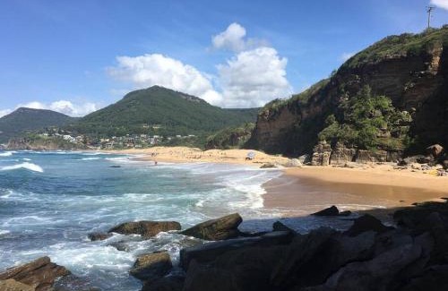 Stanwell Park Apartment | Beach to Bush