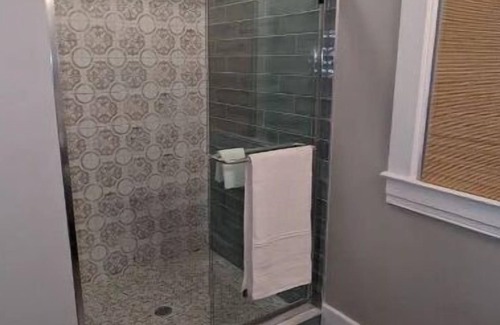 Clarksville Apartment | Beach Vibe close to Museum Row