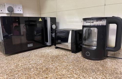 Sharjah Apartment | BEACH VIEW, COZY 2BR APARTMENT