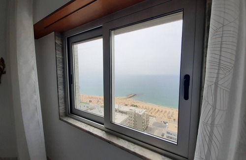 Cavacos Apartment | BEACH VIEW, WIFI AND REFURBISHED