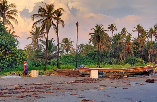 San Bernardo del Viento House | Beachfront house