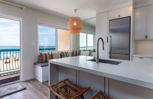 Carpinteria Condo | Beachfront 2BR Condo in Sunny Carpinteria
