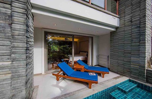 Sa Khu Apartment | Beachfront 3br Luxe plunge Pool On Naithon Beach