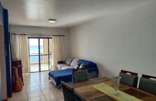 Itapema Apartment | Beachfront Apartment with Beach View VTE0301