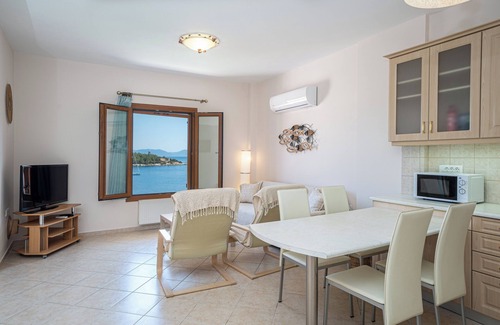 Matsoukata House | Beachfront Bliss at Tassos House – Luxury Escape in Fiskardo, Kefalonia
