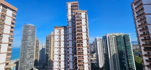 Barra da Tijuca Apartment | Beachfront Condo Large Apartament