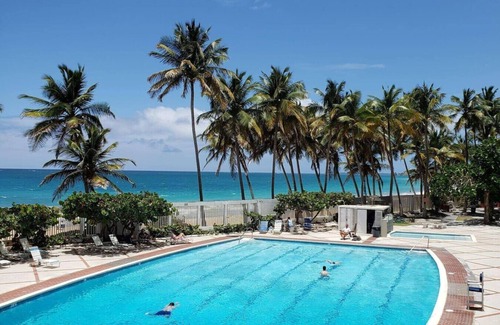 Condado Apartment | Beachfront Condo + Pool + Beach Access