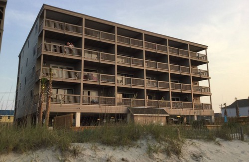 Garden City Condo | Beachfront Condo, ground parking, beach, Pool, 20 Ft to beach, 1mi to pier/dwtn