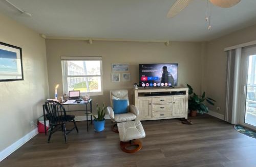 South Patrick Shores Apartment | Beachfront Condo, Ocean Views, Near Patrick SFB