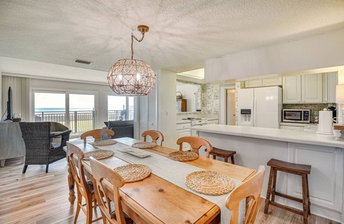 Ponce Inlet Condo | Beachfront Condo w/Pool Access in Ponce Inlet