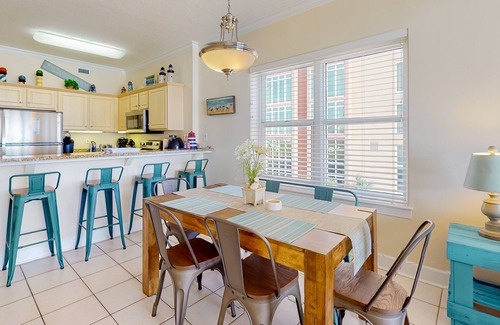 Gulf Shores Condo | Beachfront corner condo with amazing Gulf views, balcony, pools & hot tubs