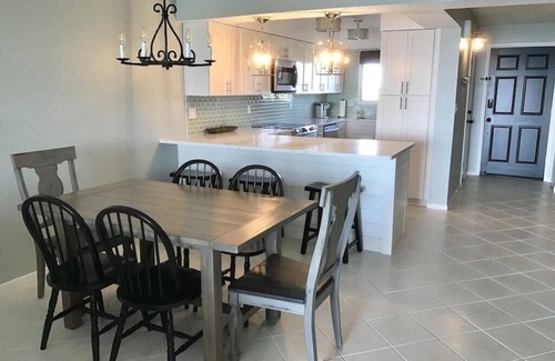 Crescent Beach Condo | Beachfront Dream! Free Beach Service & Completely Remodeled! Pool & Tiki Bar