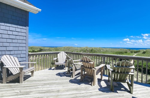 Waves House | Beachfront getaway with ocean views, private pool, hot tub, bar, deck & foosball