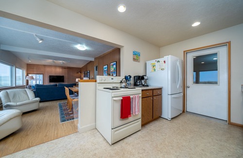 Pacific City House | Beachfront Home, on the Sand and Pet Friendly!