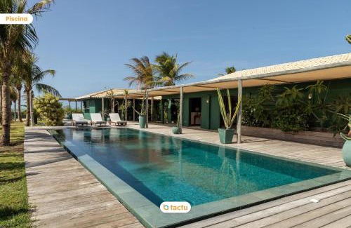 Fortim House | Beachfront house with amazing pool