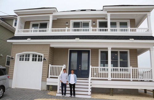 Dover Beaches North House | Beachfront! Lavallette, Monterey Beach sleeps12 dock! Open May 27 to June 29