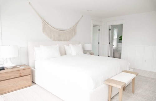 Rowayton House | Beachfront + Luxury Living