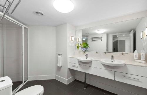 Urangan Apartment | Beachfront Luxury Resort Living