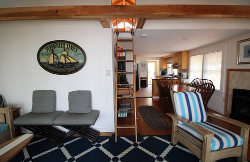 Campground Landing Cottage | Beachfront on Cape Cod Bay in Eastham! (1039)